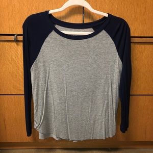 American Eagle soft and sexy tee